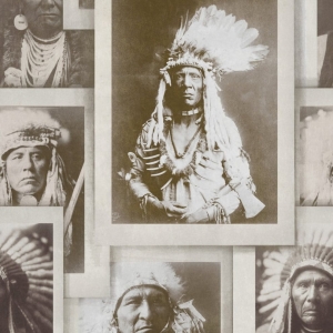 Tapeta MINDTHEGAP Eclectic Indian Chiefs Sepia WP20071