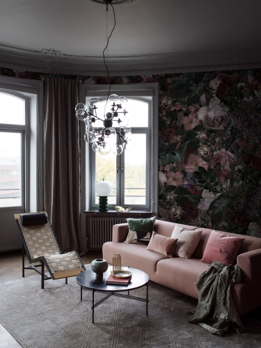Mural Borastapeter Dark Floral 9419W salon.jpg