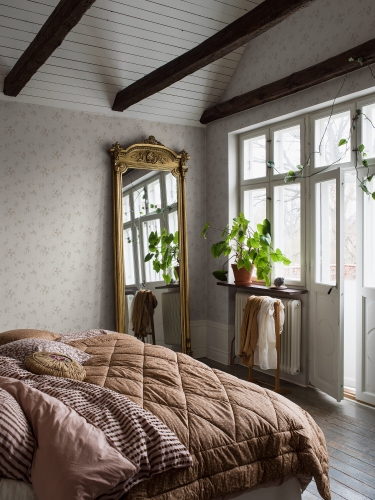 Boras Tapeter Dreamy Escape Vintage Rose 4258 sypialnia.jpg