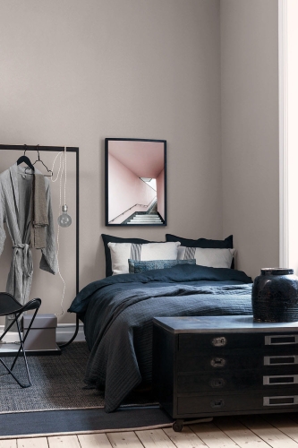 Boras Tapeter Pigment Mindful Grey 7963 sypialnia.jpg
