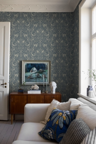 Boras Tapeter Special Edition Forest Under the Elder Tree 2047 salon 2.jpg