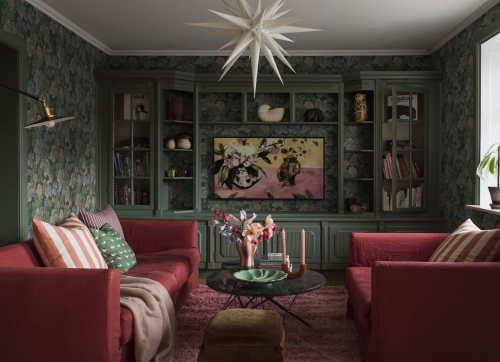 CarnationGarden_Image_Roomshot_Livingroom_Item_4834_PR.jpg