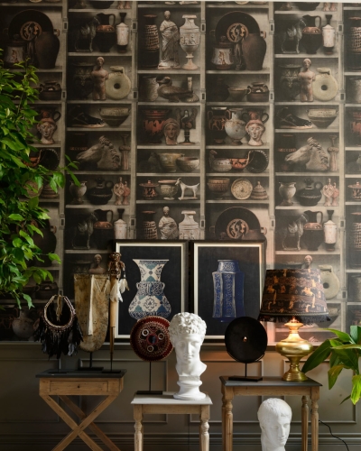 MINDTHEGAP The Home of Eccentric Man Greek Pottery WP20417