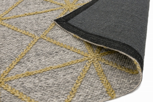 Asiatic Prism Yellow