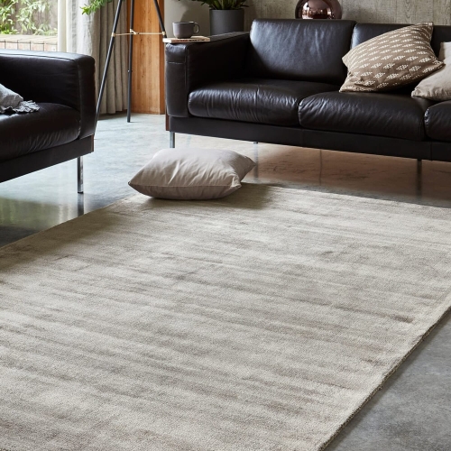 blade_moleskin_rug_ls_sq_2048x.jpg