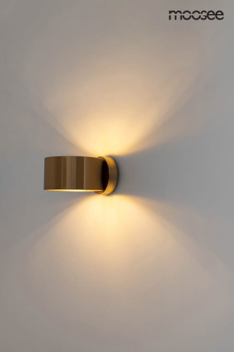 MOOSEE-lampa-ścienna-złota.jpg