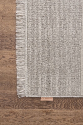 SULLO light grey_corner-small.jpg