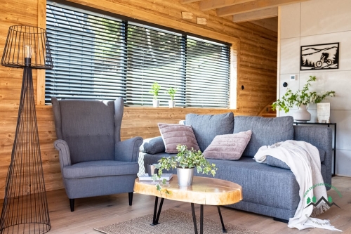 Lampa podłogowa K-4643 z serii SOUL BLACK