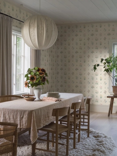 Tapeta-dekoracyjna-Borastapeter-Österlen-Ängsflora-6951-w-jadalni.webp