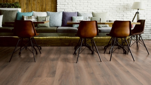 Panele laminowane ter Hurne Grand Edition Tea Room Długa deska wizualizacja salonu