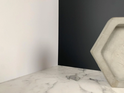 DM-Snow-graphite-marble-wihte-nah_XO-1920x1440.jpg