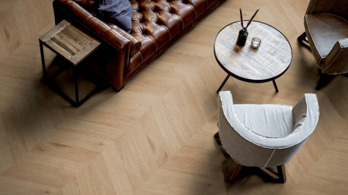 Podłoga winylowa  ter Hürne Chevron Edition Dąb Dublin Chevron wizualizacja salon