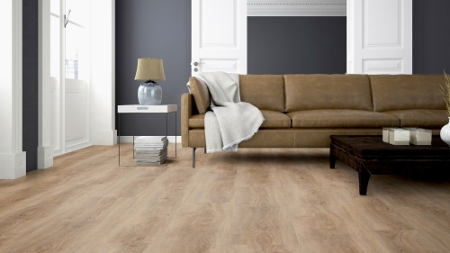 Podłoga winylowa ter Hürne Wood Edition Dąb Malaga Długa deska wizualizacja salonu