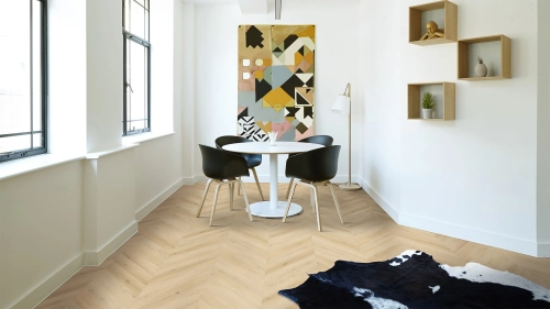 jasne-panele-winylowe-lvt-jodelka.jpg