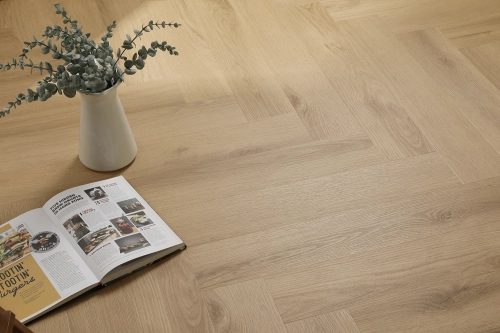 Podloga-winylowa-Republic-Floor-Lion-Adventure-L007-Savage (2).webp