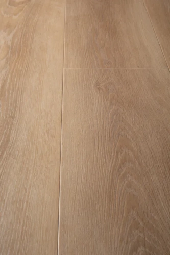 panele-winylowe-vinyltechlab-woodlands-almond-click.webp
