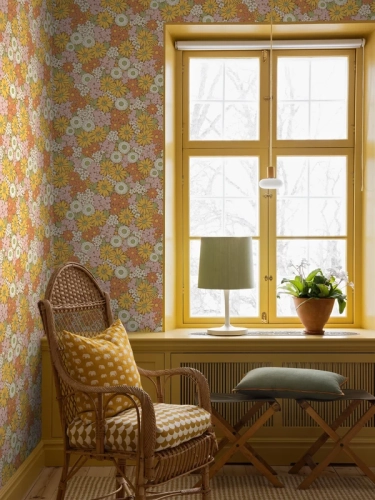 9169_FlowerPower_Roomshot_3.webp