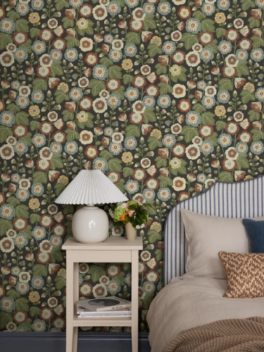 9173_HappyHollyhocks_Roomshot_2.webp