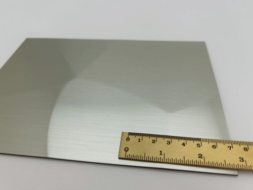 sl-facet-green-steel-brushed-lineal-1920x1441.jpg