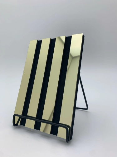 ap-fashion-gold-ar-aufsteller.jpg