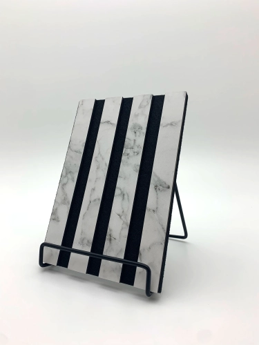 ap-marble-white-aufsteller.jpg